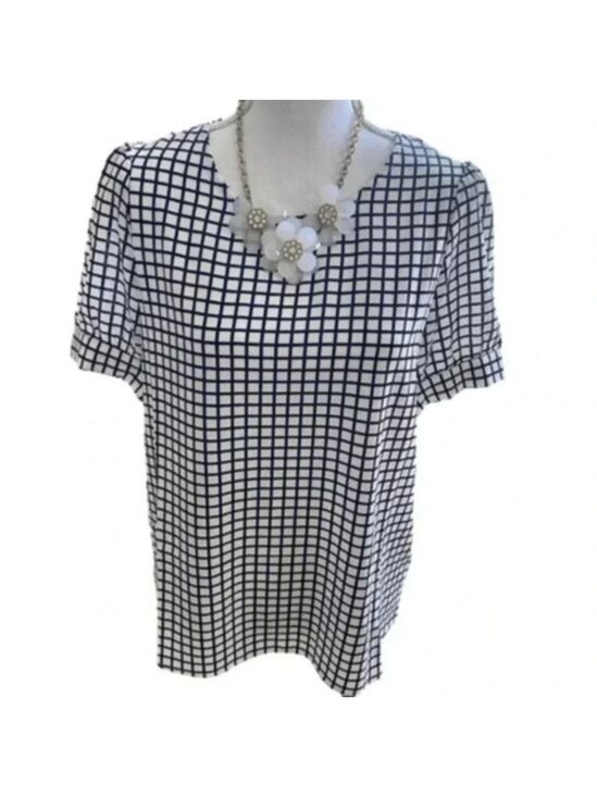 Adrianna Papell Tops - Adrianna PAPELL Puff sleeve button bac…